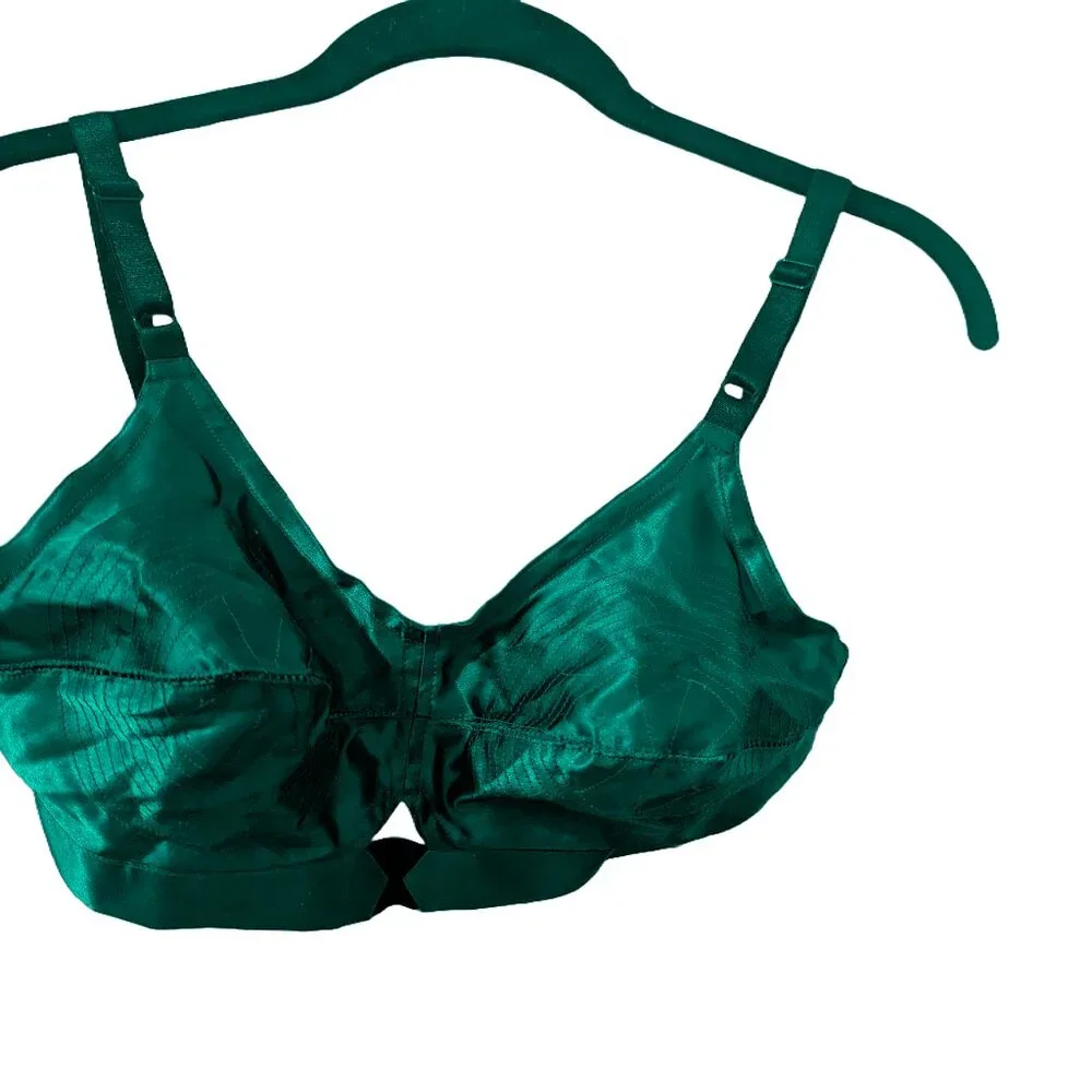 32DD Green Bullet Bra from Secrets in Lace - Picture 2 of 8